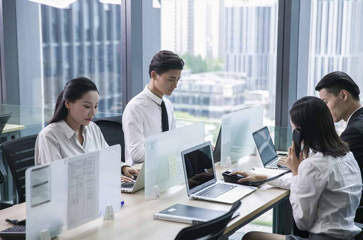 忠信博藝為您解決裝修備案所遇到的各種問(wèn)題，讓您輕松愉快的開(kāi)工！